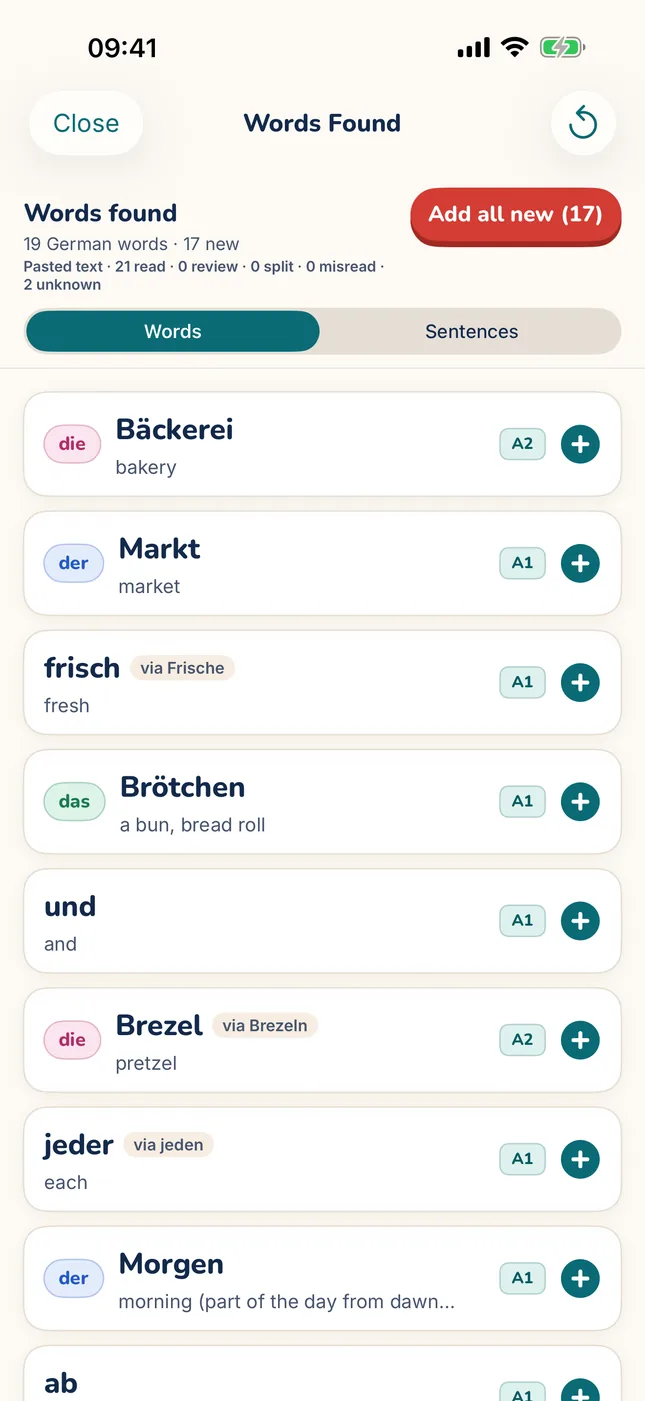 MitLernen Word Scan result for a pasted bakery sign: 19 German words found, each with its article, meaning, level and an add button.